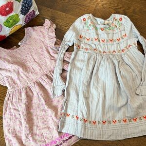 Long sleeve and short sleeve dresses